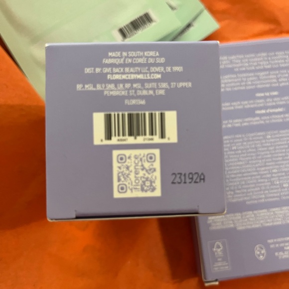 Florence By Mills Plump To It Moisturizer & Gel Eye Pads new $48 ARV - Picture 9 of 9